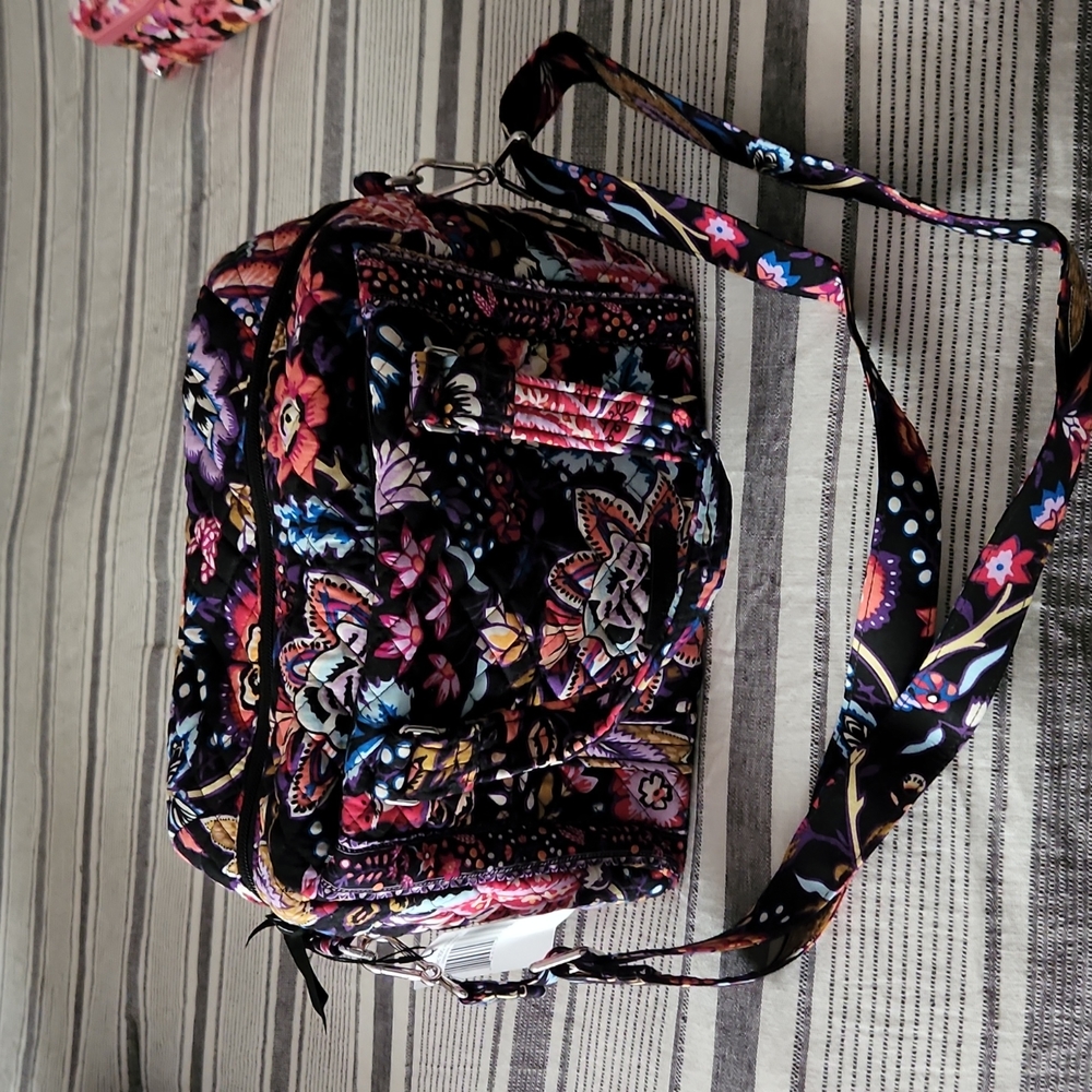 Vera Bradley Iconic 100 Handbag Foxwood